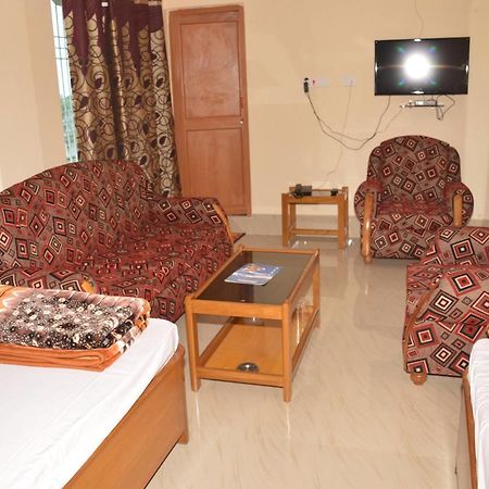 Hotel Kaustav Tezpur Dış mekan fotoğraf