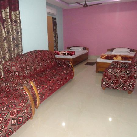 Hotel Kaustav Tezpur Dış mekan fotoğraf