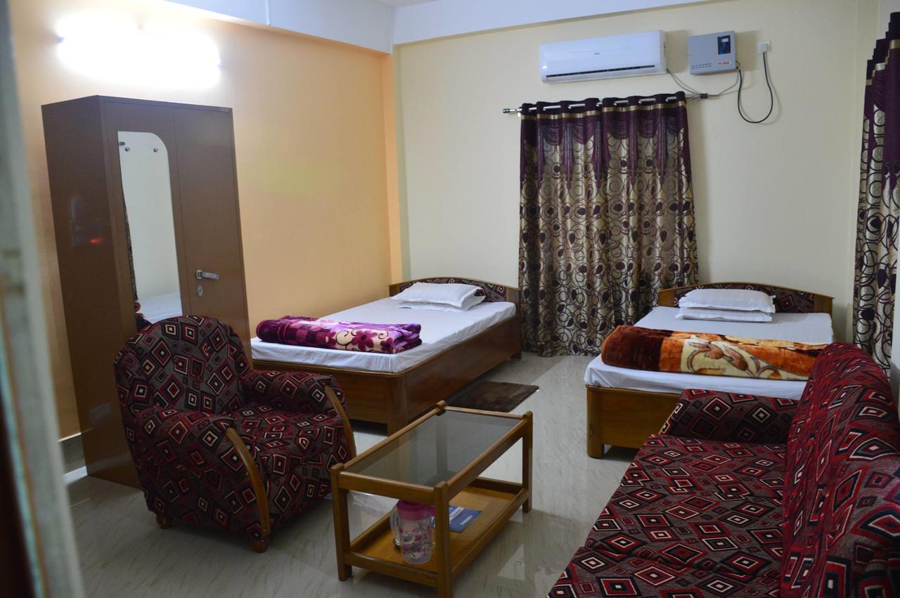 Hotel Kaustav Tezpur Dış mekan fotoğraf