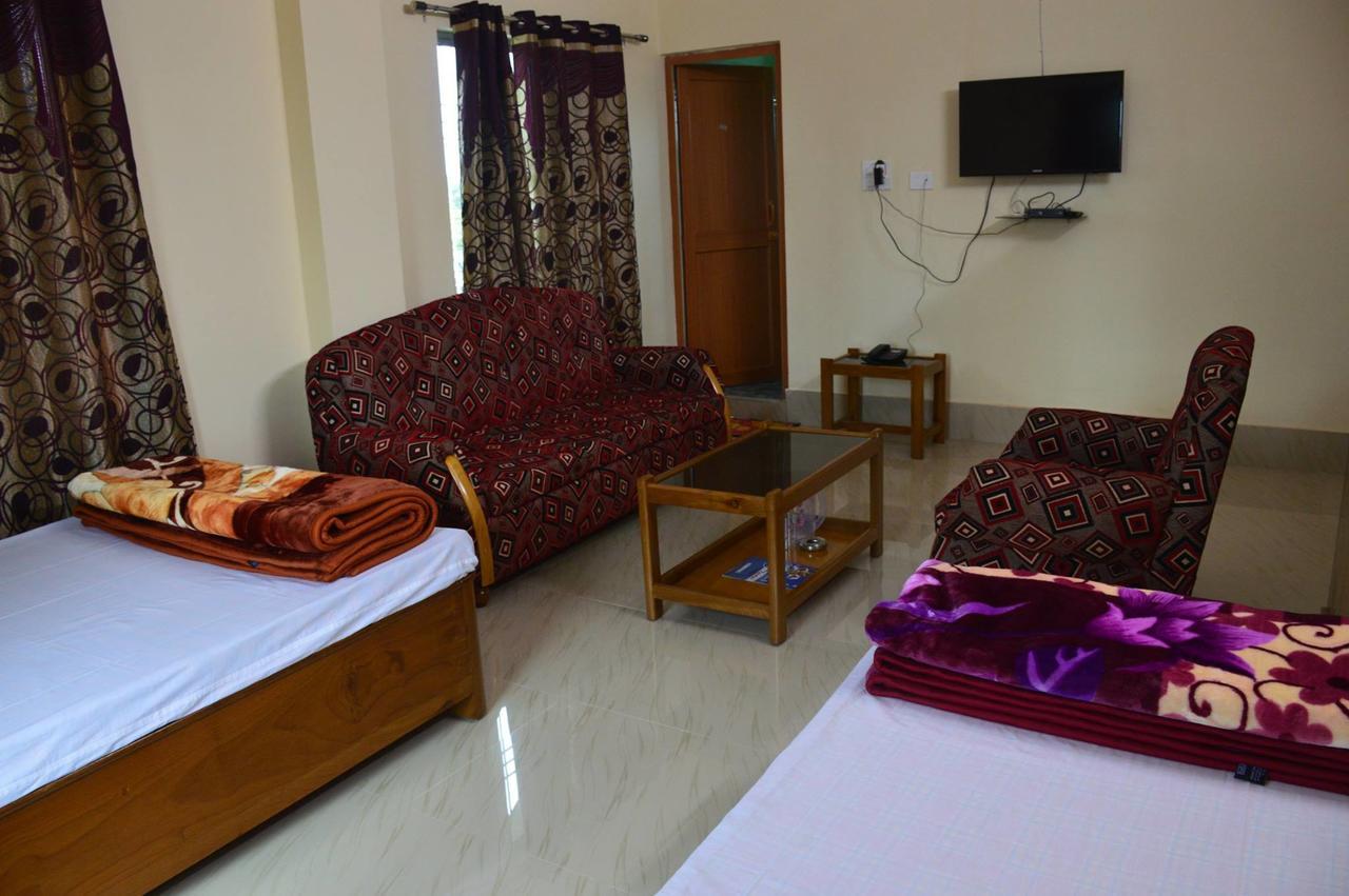 Hotel Kaustav Tezpur Dış mekan fotoğraf