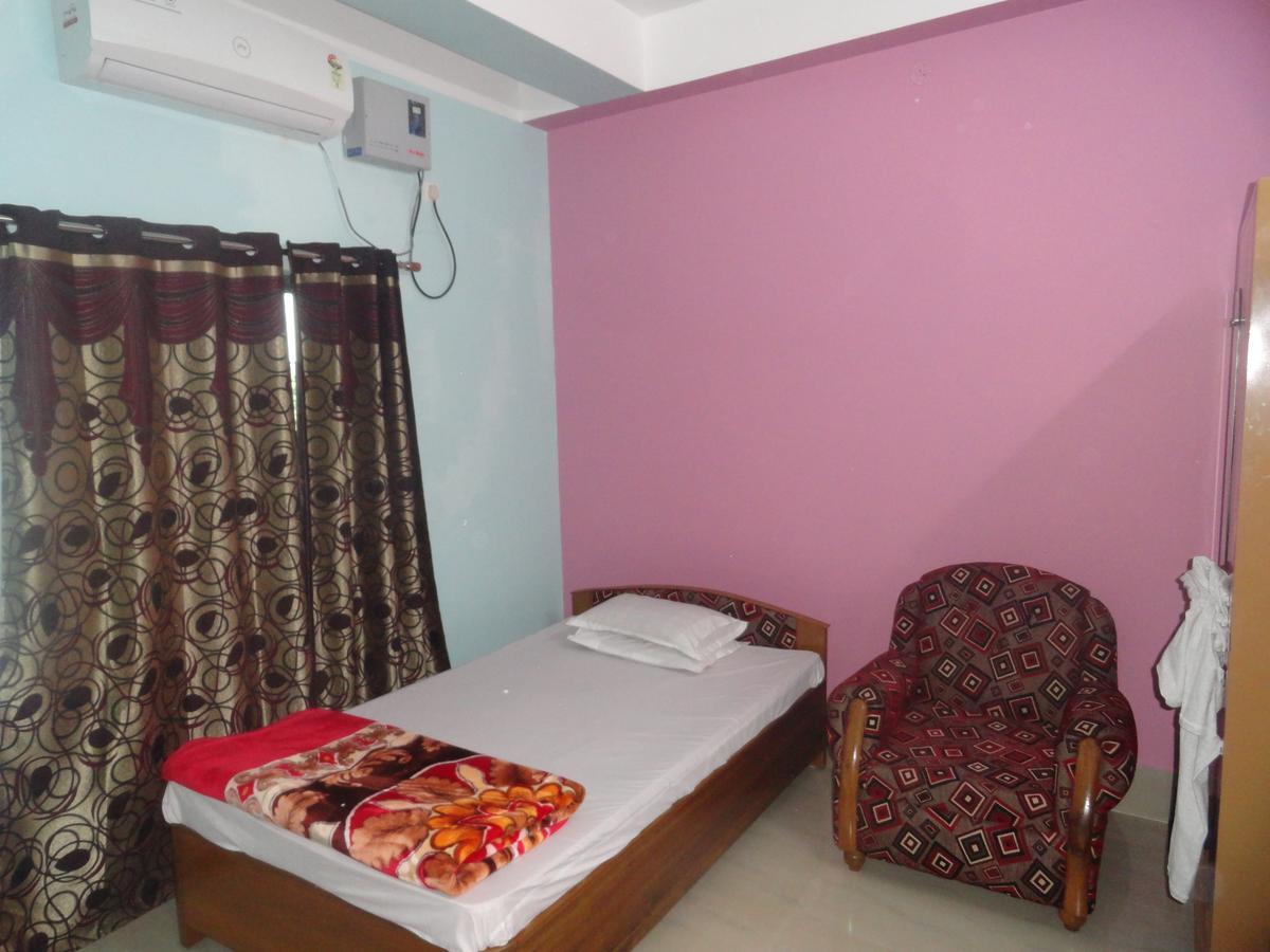 Hotel Kaustav Tezpur Dış mekan fotoğraf