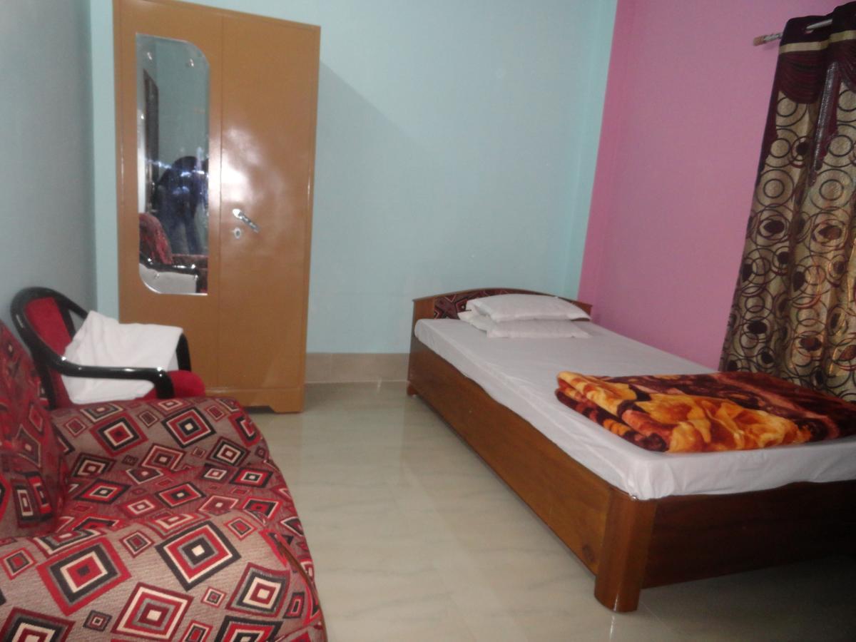Hotel Kaustav Tezpur Dış mekan fotoğraf