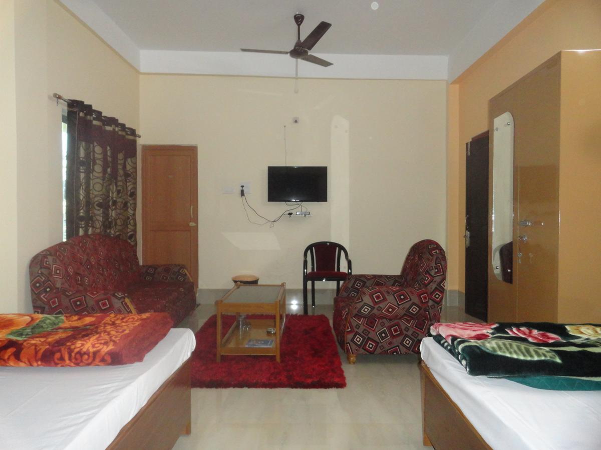 Hotel Kaustav Tezpur Dış mekan fotoğraf